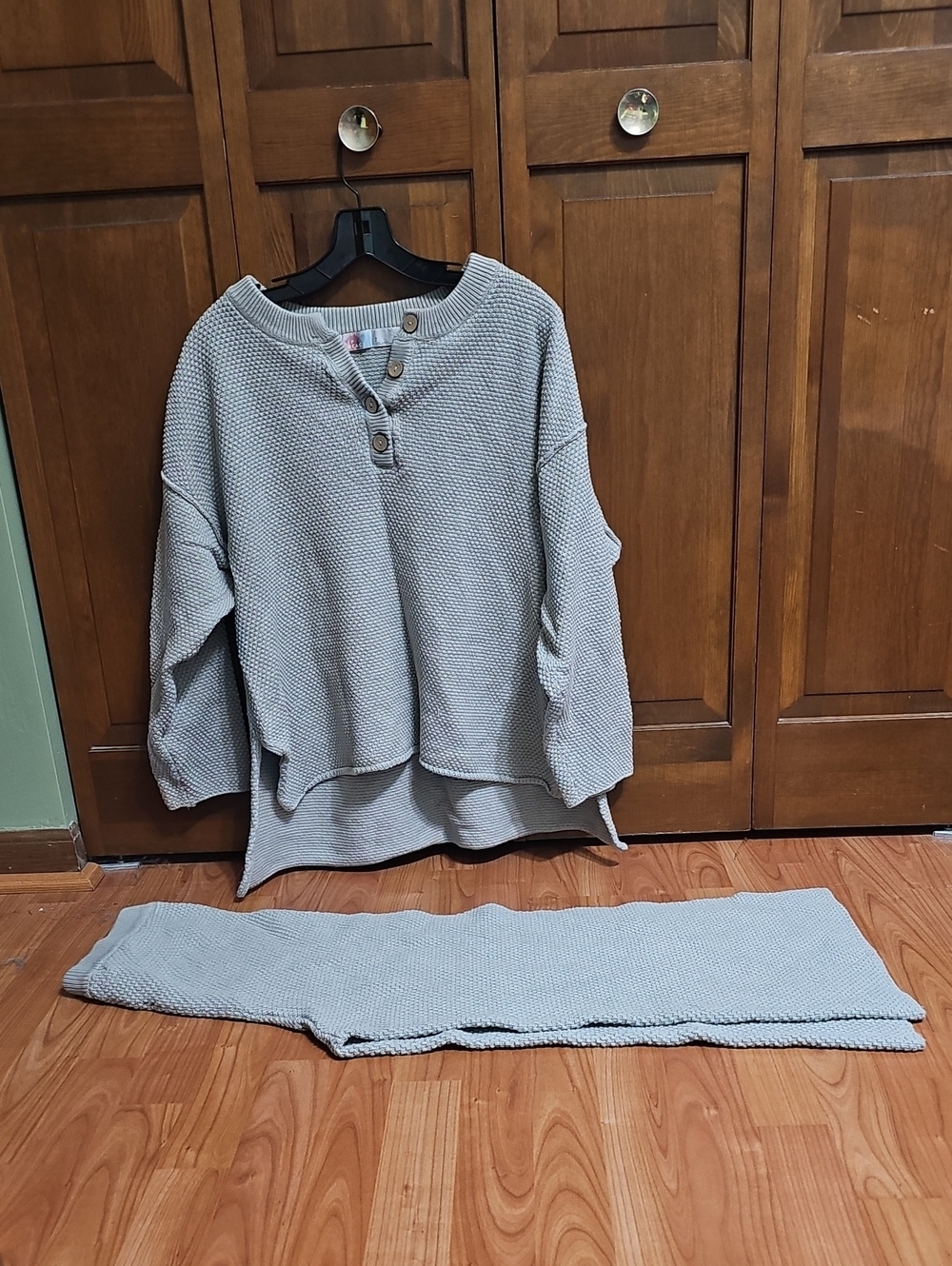 Waffle-Knit Button Henley Tunic Top And Matching Pants in Light Green